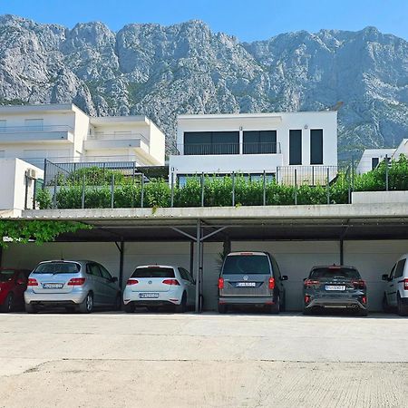 La Storia Apartments Makarska Bagian luar foto